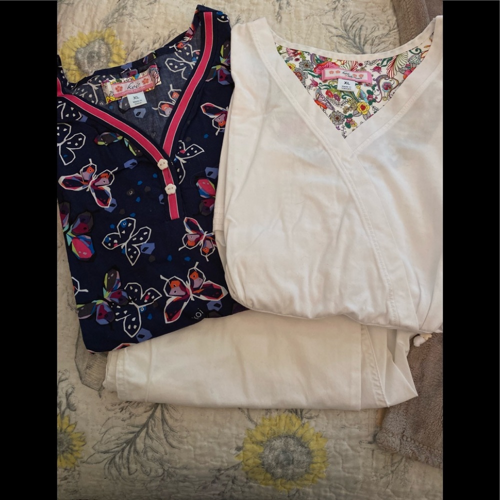 Scrub set